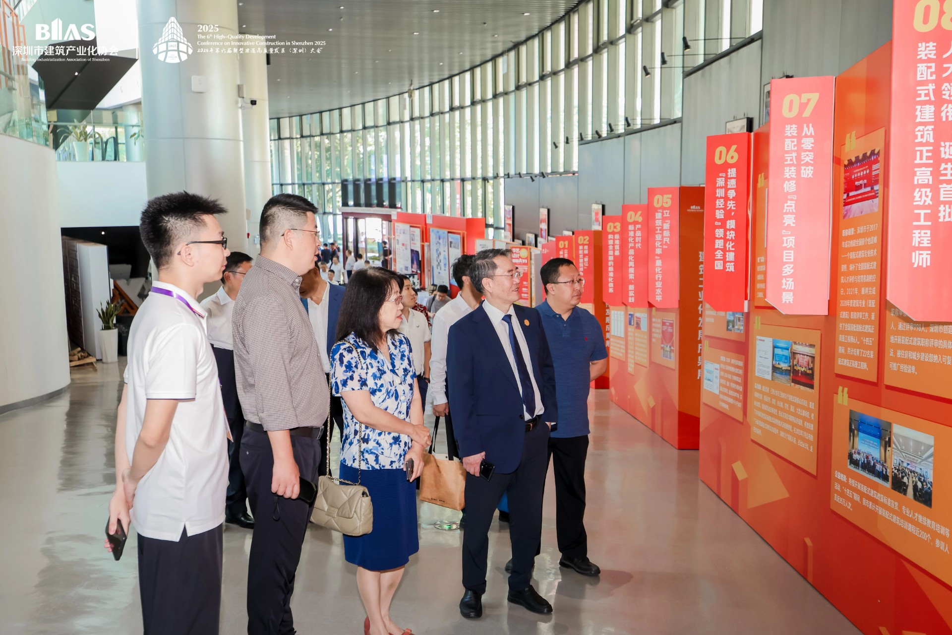 產(chǎn)業(yè)共享 | 成果展示、企業(yè)展示、好房子鏈接墻等集中共現(xiàn)全產(chǎn)業(yè)鏈新成果、新風采